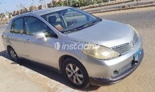 Nissan Tiida 2008 Silver Automatic Used for Sale in Cairo - 3
