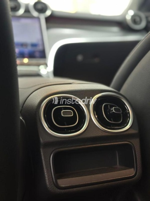 Mercedes C 200 2023 Gray Automatic Used for Sale in Cairo - 9