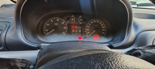 رينو كليو 2001 أزرق يدوي مستعملة للبيع في القاهرة