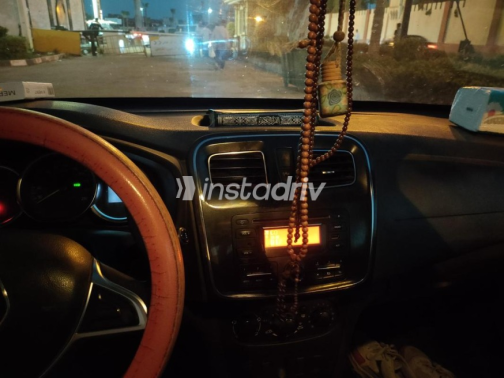 Renault Logan 2020 Red Automatic Used for Sale in Greater Cairo ( Cairo + Giza) - 1