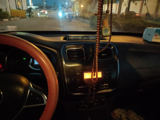 Renault Logan 2020 Red Automatic Used for Sale in Greater Cairo ( Cairo + Giza)