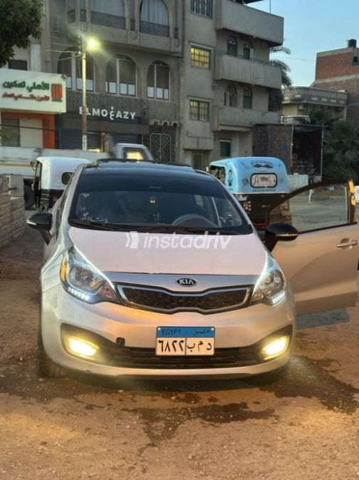 Kia Rio 2014 Silver Automatic Used for Sale in Kafr el-Sheikh - 1