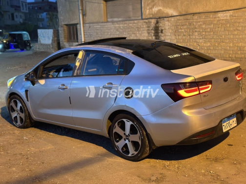 Kia Rio 2014 Silver Automatic Used for Sale in Kafr el-Sheikh - 2