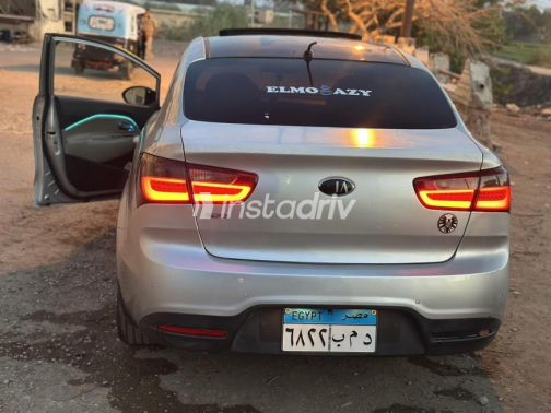 Kia Rio 2014 Silver Automatic Used for Sale in Kafr el-Sheikh - 4