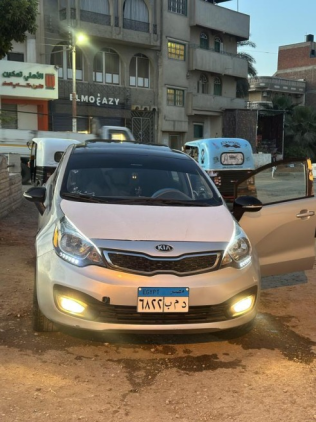 Kia Rio 2014 Silver Automatic Used for Sale in Kafr el-Sheikh