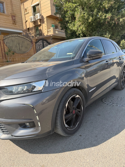 دى اس DS7 2020 رمادي أوتوماتيك مستعملة للبيع في الجيزة - 1