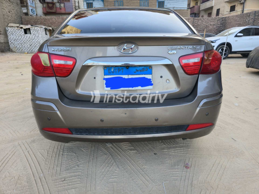 Hyundai Elantra HD 2017 Bronze Automatic Used for Sale in Sohag - 7