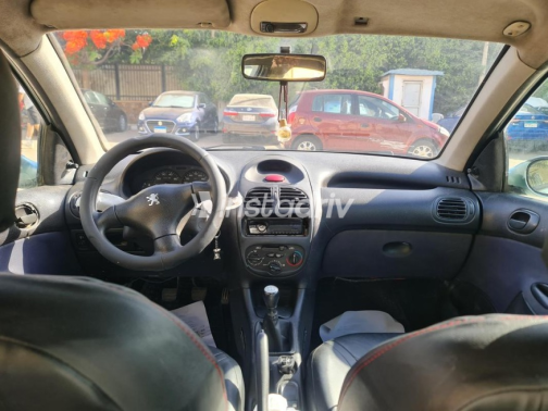Peugeot 206 2001 Dark Blue Manual Used for Sale in Greater Cairo ( Cairo + Giza) - 4