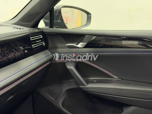 Volkswagen Tiguan 2024 Black Automatic Used for Sale in Alexandria - 8