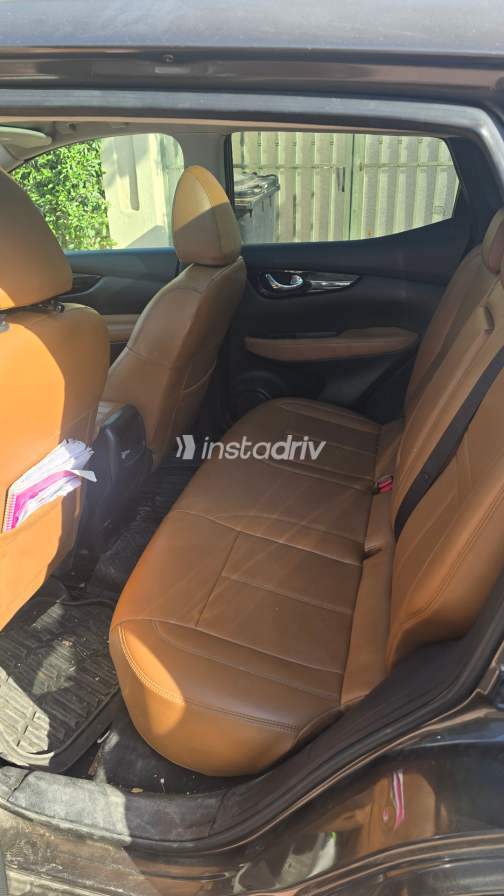 Nissan Qashqai 2016 Brown Automatic Used for Sale in Cairo - 7