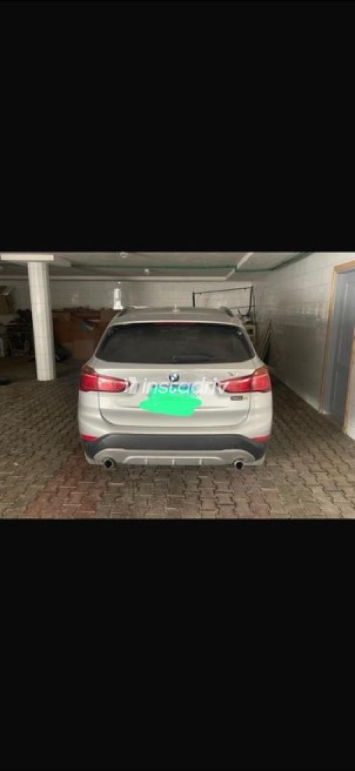 BMW X1 2018 White Automatic Used for Sale in Greater Cairo ( Cairo + Giza) - 3