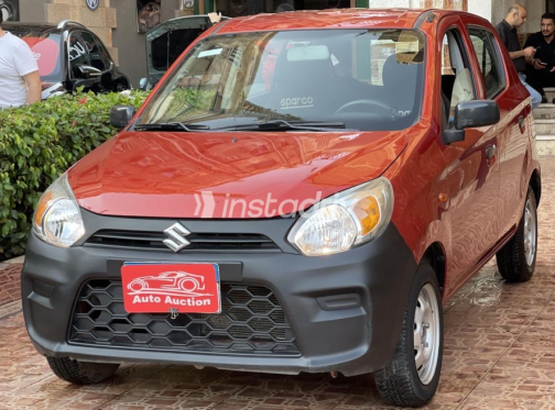 Suzuki Alto 2022 Red Manual Used for Sale in Cairo - 3