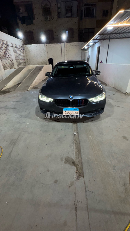 BMW 318 2019 Dark Gray Automatic Used for Sale in Luxor - 2