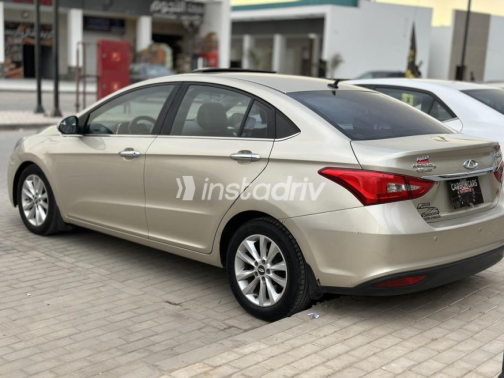 Chery Arrizo 5 2019 Gold Automatic Used for Sale in Nasr city - 2