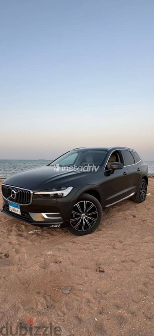 Volvo XC60 2021 Green Automatic Used for Sale in Cairo - 1