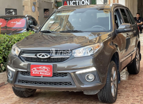 Chery Tiggo 3 2023 Brown Automatic Used for Sale in Cairo - 2