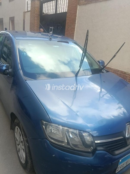 Renault Logan 2015 Blue Manual Used for Sale in Alexandria - 2