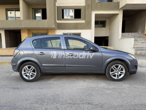 Opel Astra 2008 Petroleum Automatic Used for Sale in Mokattam - 1