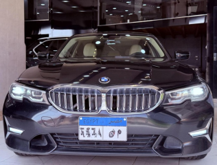 بي ام دبليو 320 2020 أسود أوتوماتيك مستعملة للبيع في القاهرة