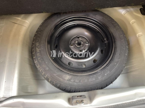 Renault Logan 2013 Silver Automatic Used for Sale in Cairo - 6