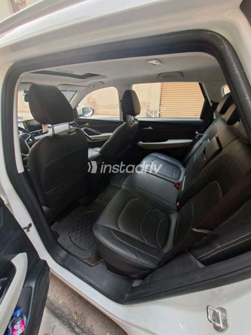 شيفروليه كابتيفا 2021 أبيض CVT مستعملة للبيع في الإسكندرية - 7