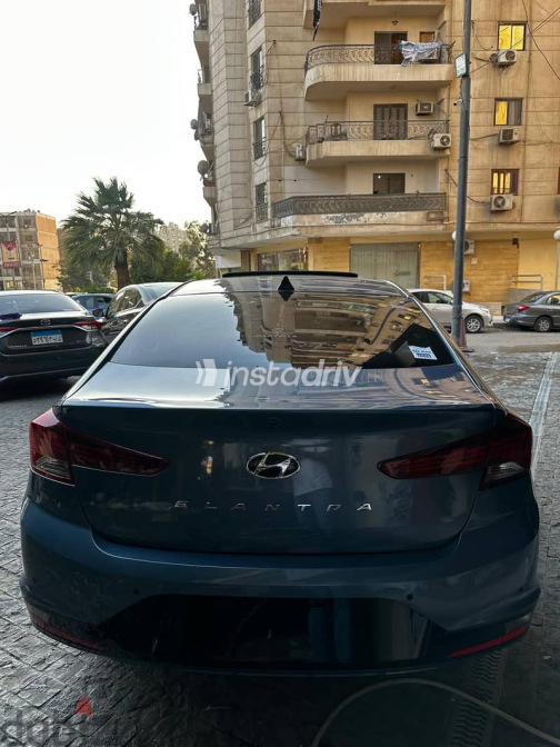 Hyundai Elantra 2025 Dark Blue Automatic New for Sale in Nasr city - 2