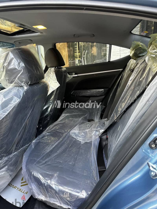 Hyundai Elantra 2025 Dark Blue Automatic New for Sale in Nasr city - 6