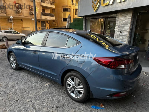 Hyundai Elantra 2025 Dark Blue Automatic New for Sale in Nasr city - 7
