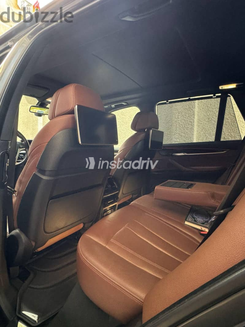 بي ام دبليو X5 2018 رمادي أوتوماتيك مستعملة للبيع في مدينة نصر - 6