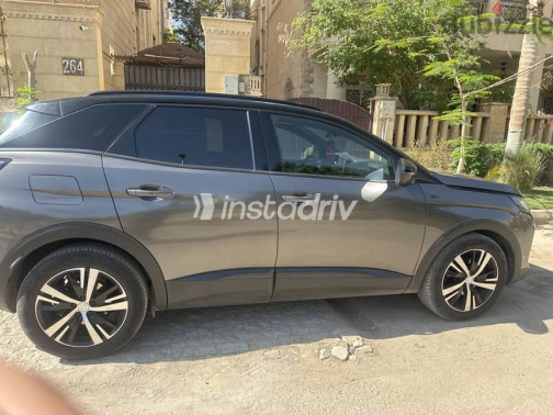 Peugeot 3008 2024 Gray Automatic Used for Sale in Cairo - 4