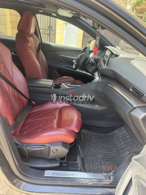 Peugeot 3008 2024 Gray Automatic Used for Sale in Cairo - 6