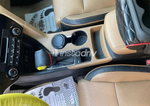 Kia Sportage 2017 Red Automatic Used for Sale in Cairo - 2