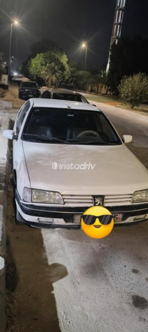 Peugeot 405 2000 White Manual Used for Sale in Cairo - 5
