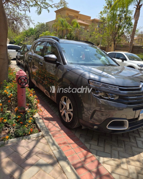 Citroën C5 Aircross 2022 Gray Automatic Used for Sale in Giza - 1