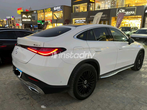 مرسيدس GLC 200 2024 أبيض أوتوماتيك مستعملة للبيع في الجيزة - 4
