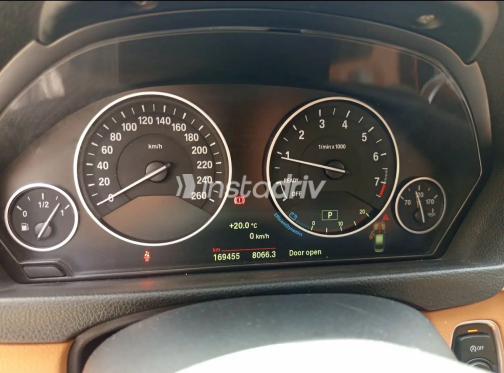 بي ام دبليو 318 2019 أسود أوتوماتيك مستعملة للبيع في القاهرة - 6