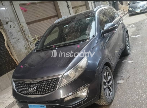 Kia Sportage 2015 Gray Automatic Used for Sale in Greater Cairo ( Cairo + Giza) - 1