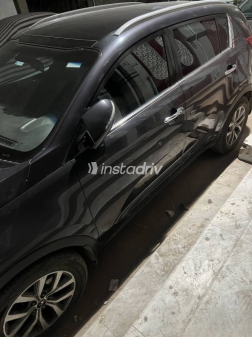 Kia Sportage 2015 Gray Automatic Used for Sale in Greater Cairo ( Cairo + Giza) - 3