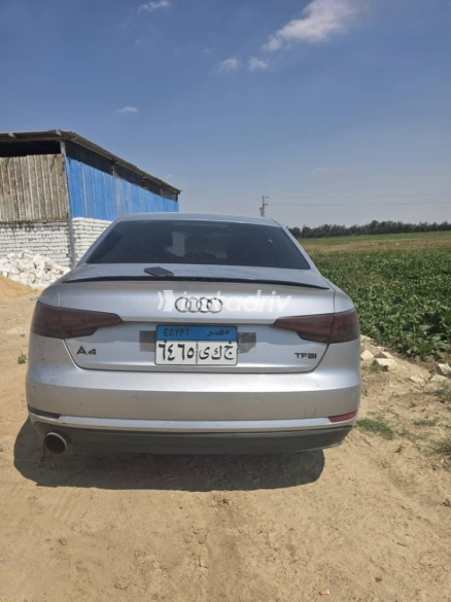 Audi A4 2016 Silver Automatic Used for Sale in Giza - 2