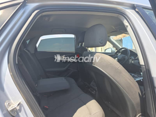 Audi A4 2016 Silver Automatic Used for Sale in Giza - 5