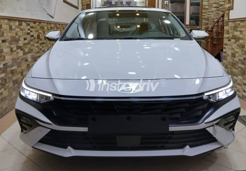 Hyundai Elantra 2025 White Automatic New for Sale in Cairo - 3