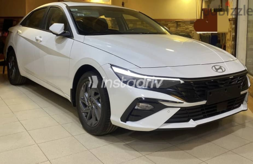 Hyundai Elantra 2025 White Automatic New for Sale in Cairo - 6
