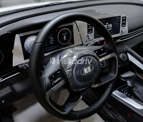 Hyundai Elantra 2025 White Automatic New for Sale in Cairo - 7