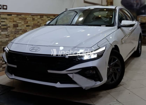 Hyundai Elantra 2025 White Automatic New for Sale in Cairo - 8