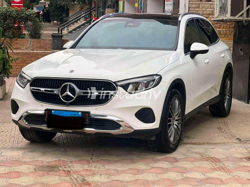 Mercedes GLC 200 2023 White Automatic Used for Sale in Nasr city - 2