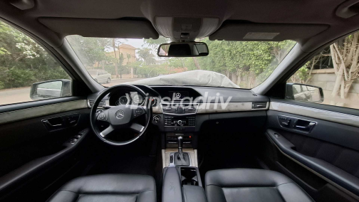 مرسيدس E 250 2011 أسود أوتوماتيك مستعملة للبيع في الجيزة - 2