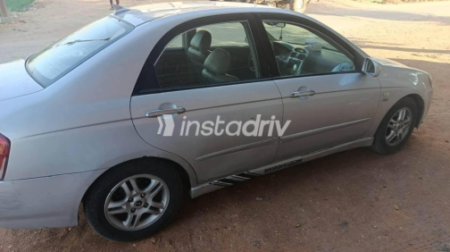 Kia Cerato 2005 Silver Automatic Used for Sale in Zagazig - 1
