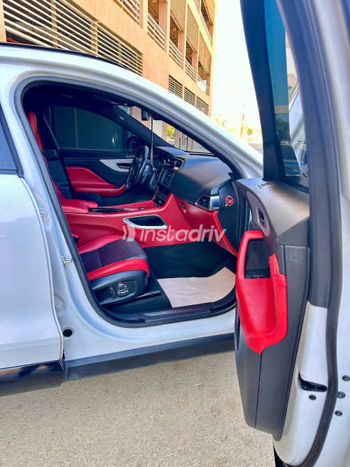 Jaguar F-Pace 2018 White Automatic Used for Sale in Cairo - 1