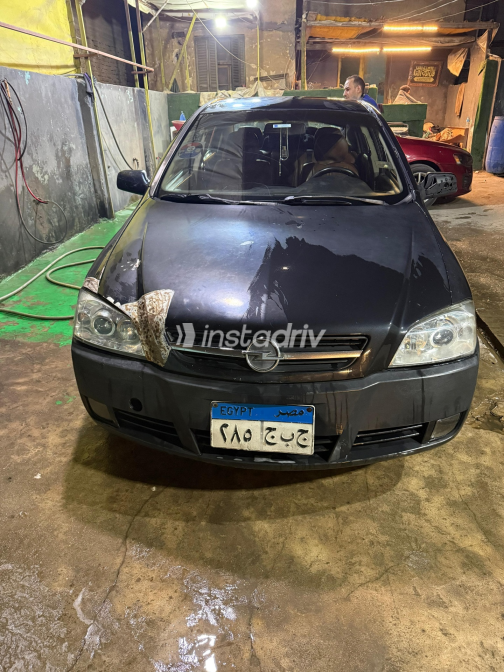Opel Astra 2005 Black Automatic Used for Sale in Cairo - 6