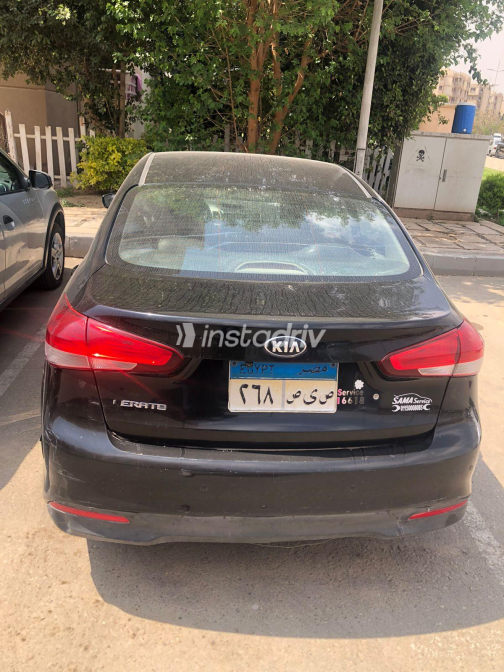 Kia K3 2018 Black Automatic Used for Sale in Madinaty - 3
